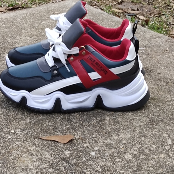 True Religion Kendall - Picture 4 of 5